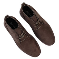 Botines Chukka Desert con cordones para hombre, color marrón.