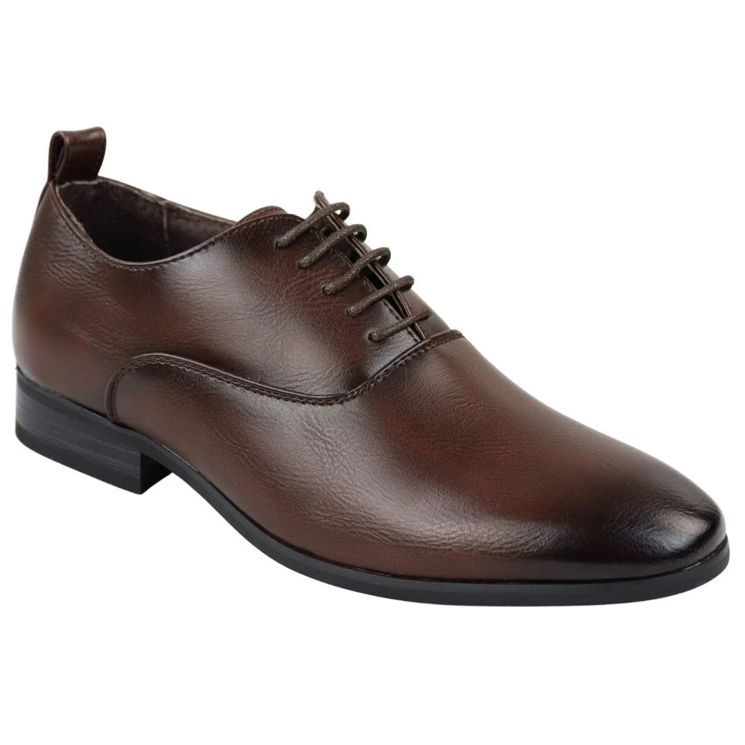 Zapatos Oxford Derby marrones con cordones para hombre