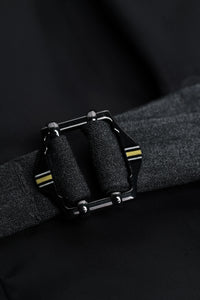 Malibu - Traje de tres piezas para hombre en gris carbón texturizado
