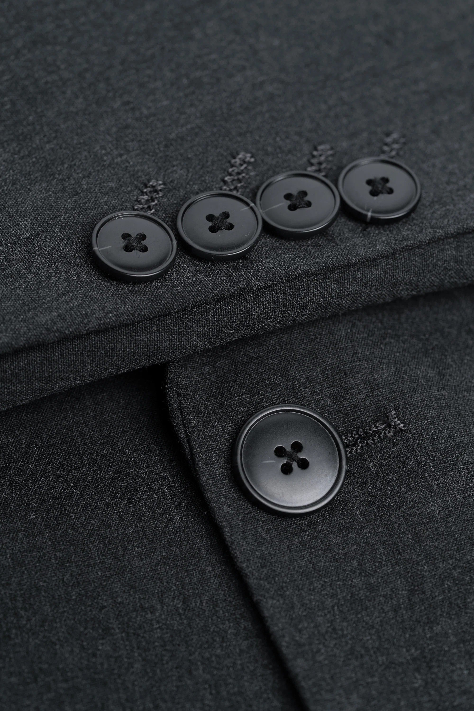 Malibu - Traje de tres piezas para hombre en gris carbón texturizado
