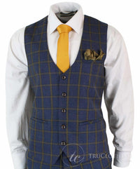 Traje de tres piezas para hombre Marc Darcy SBC Roman, azul y dorado, corte ajustado, estampado Príncipe de Gales. Ideal para bodas y graduaciones.