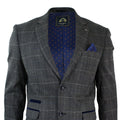 Chaqueta tipo blazer de corte vintage para hombre, de tweed gris con estampado de espiga y ribete de terciopelo azul.
