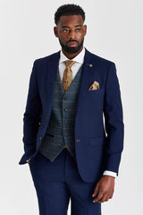 Traje texturizado azul marino Mayfair con chaleco de tweed azul marino en contraste Harris.