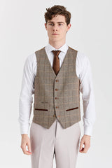 Traje texturizado Mayfair Stone con chaleco de tweed marrón Harris.