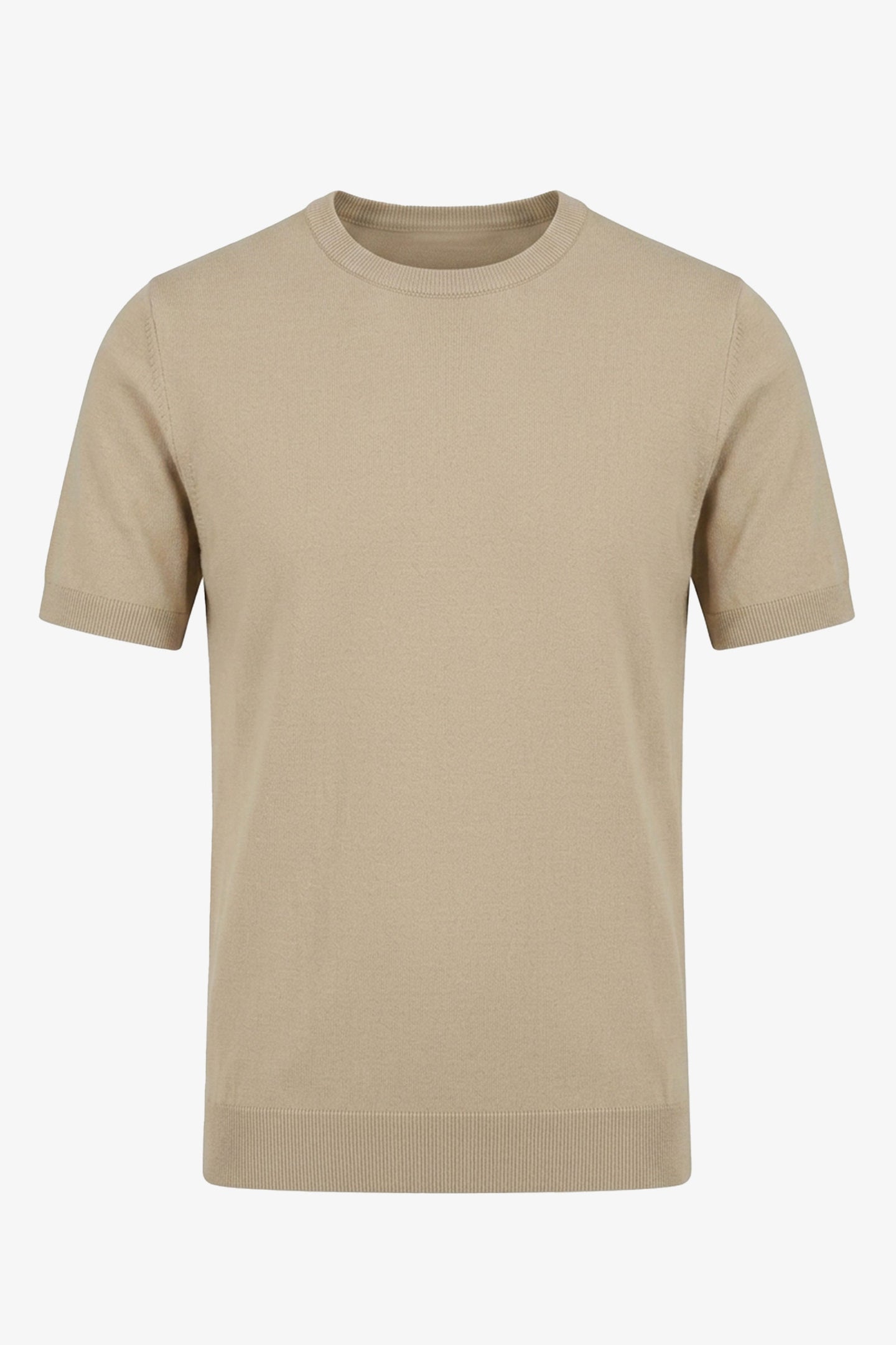 Camiseta de punto beige para hombre, corte regular, cuello redondo, manga corta.