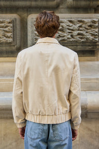 Chaqueta bomber ligera acolchada con cremallera para hombre, color beige.