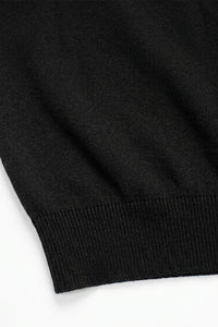 Camiseta de punto negra para hombre, corte regular, cuello redondo, manga corta.