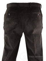 Pantalones de pana marrón para hombre