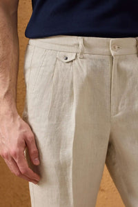 Conjunto de chaqueta de lino marrón con cremallera y pantalón beige para hombre, elegante e informal, ideal para el verano.
