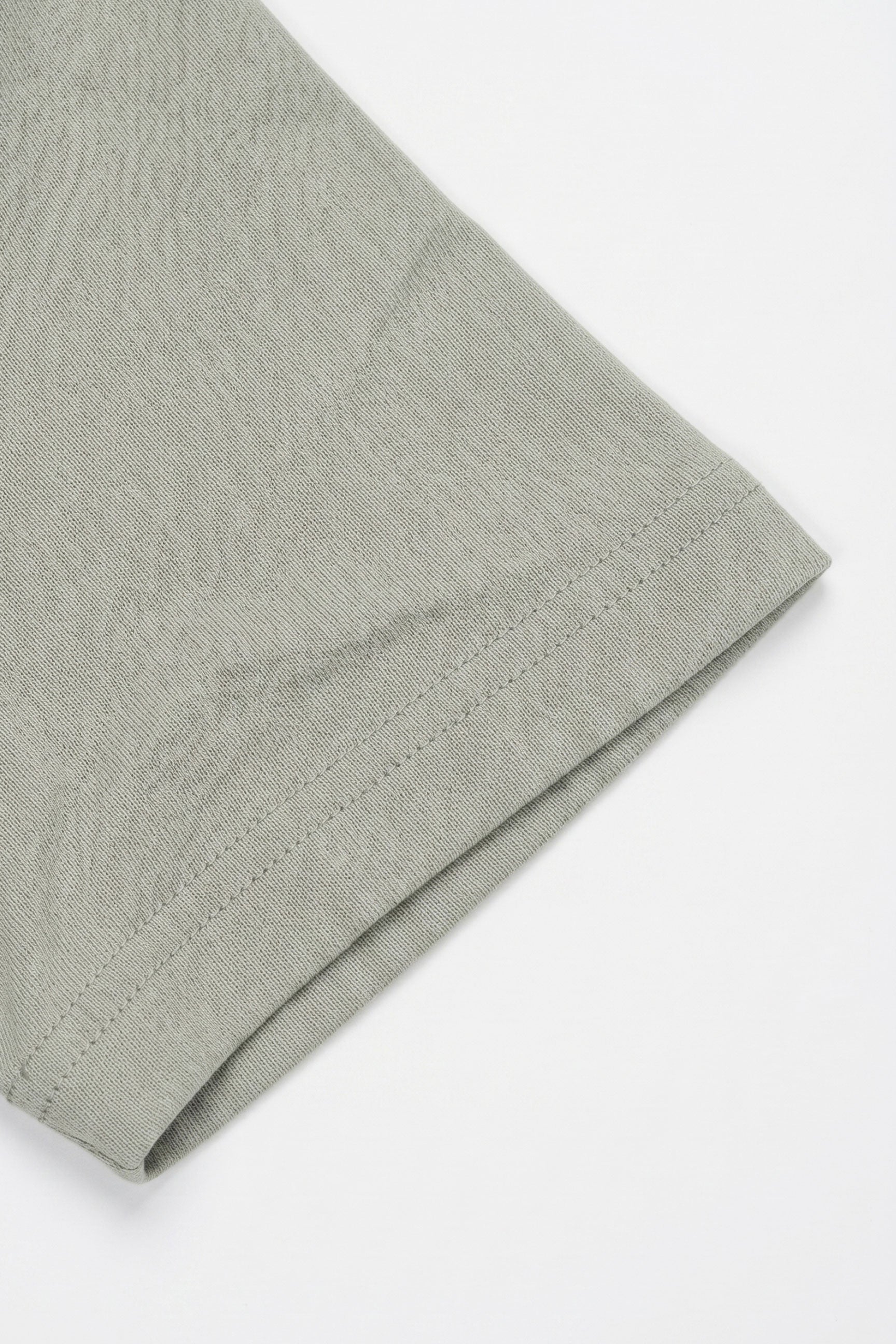 Camiseta clásica de algodón gris para hombre