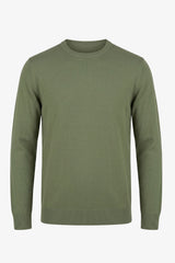 Jersey de punto verde de cuello redondo para hombre, corte regular.