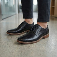 Zapatos Derby formales lisos de cuero negro pulido para hombre