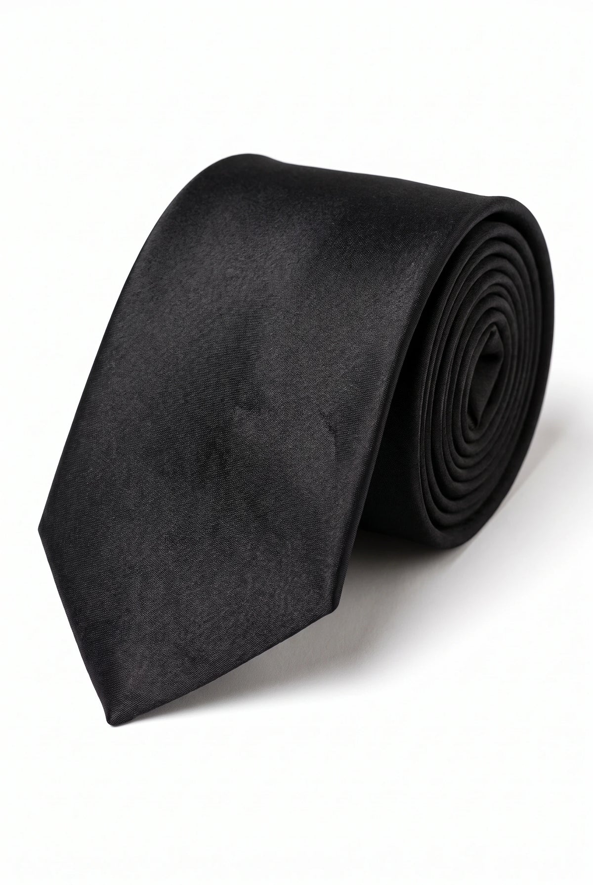 Conjunto de corbata negra para hombre con pañuelo de bolsillo y gemelos.