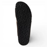 Sandalias tipo pantufla de cuero marrón para hombre con plantilla ajustable.