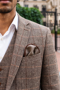 Pañuelo de bolsillo para hombre de mezcla de lana y tweed marrón.