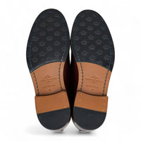 Botines Balmoral de piel burdeos para hombre con puntera reforzada.
