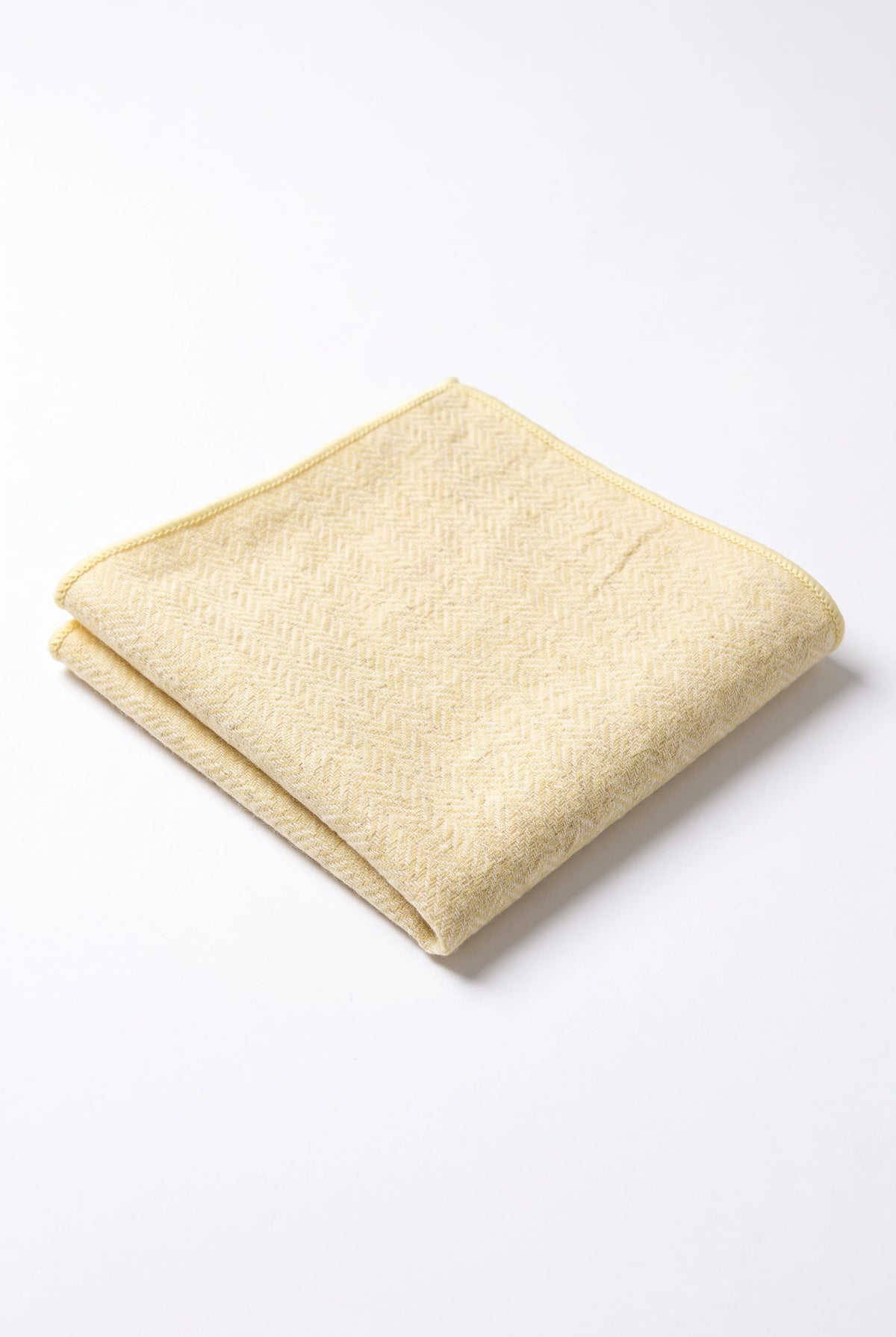 Pañuelo de bolsillo para hombre de mezcla de lana y tweed color champán.