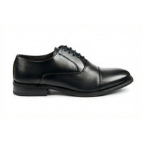 Zapatos Oxford clásicos de hombre con puntera reforzada y cordones.