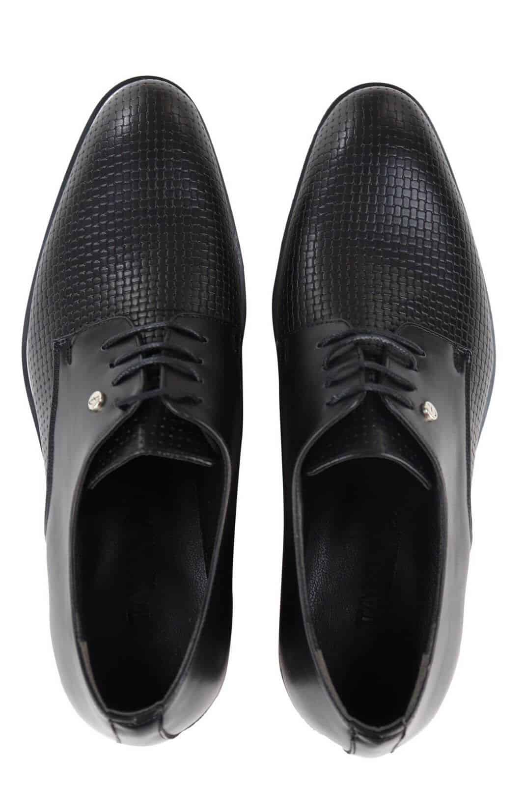 Zapatos de hombre con cordones clásicos