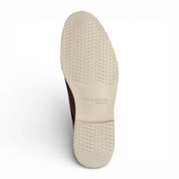 Zapatos Derby de hombre de piel marrón coñac con punta lisa.
