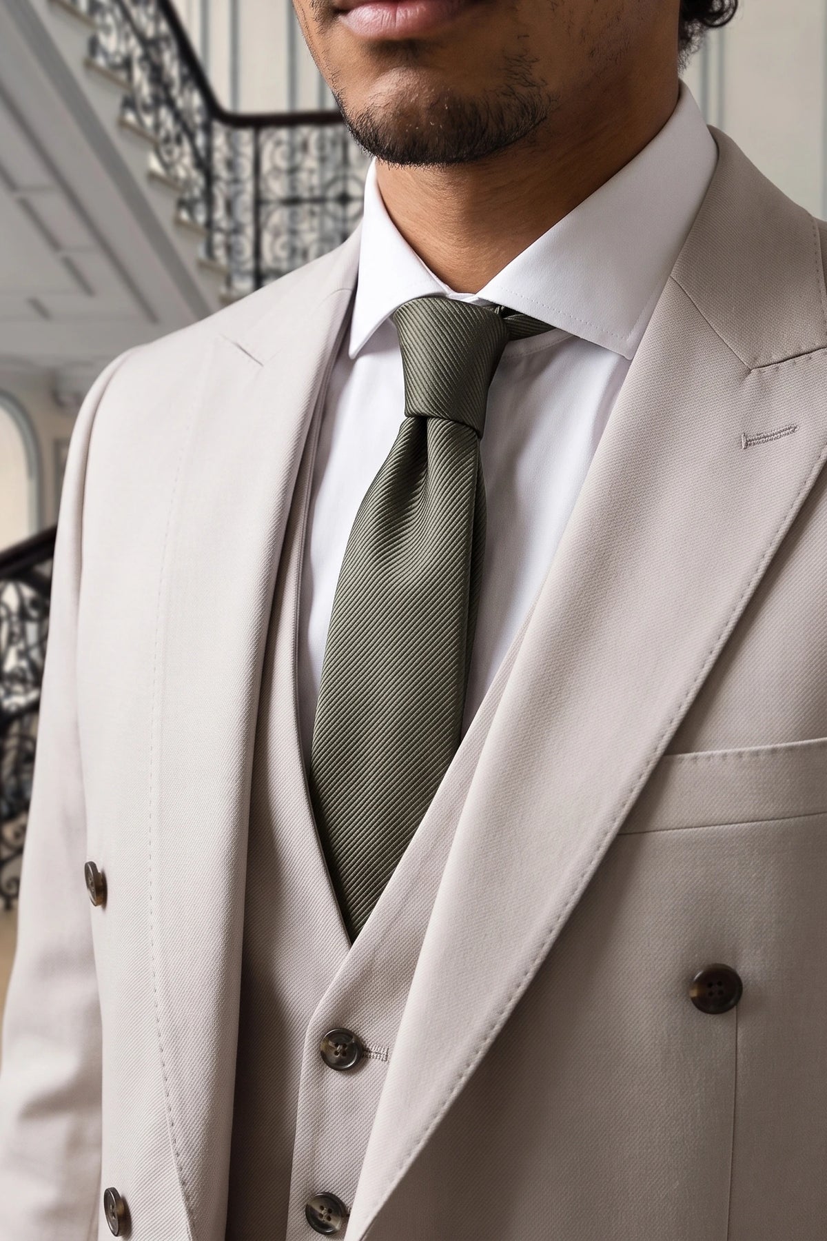 Corbata estrecha verde oscuro para hombre