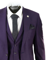 Traje de tres piezas para hombre color morado oscuro