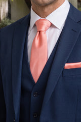 Conjunto de corbata rosa empolvado para hombre