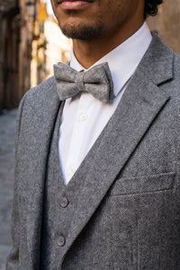 Pajarita de tweed gris para hombre