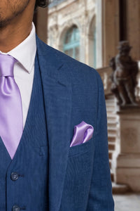 Conjunto de corbata de hombre color lavanda