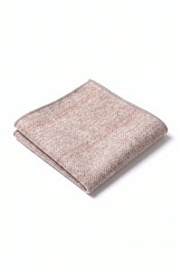 Pañuelo de bolsillo para hombre de mezcla de lana y tweed rosa claro.