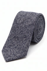 Corbata de tweed de mezcla de lana con estampado de espiga azul marino para hombre