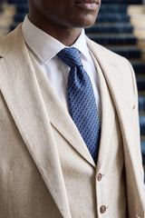 Corbata tejida texturizada azul marino para hombre