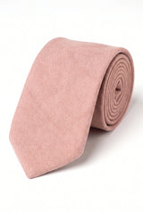 Corbata de hombre con acabado de ante rosa