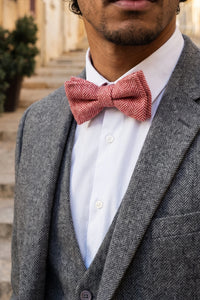 Pajarita de tweed rosa para hombre