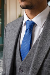 Corbata tejida texturizada azul marino para hombre