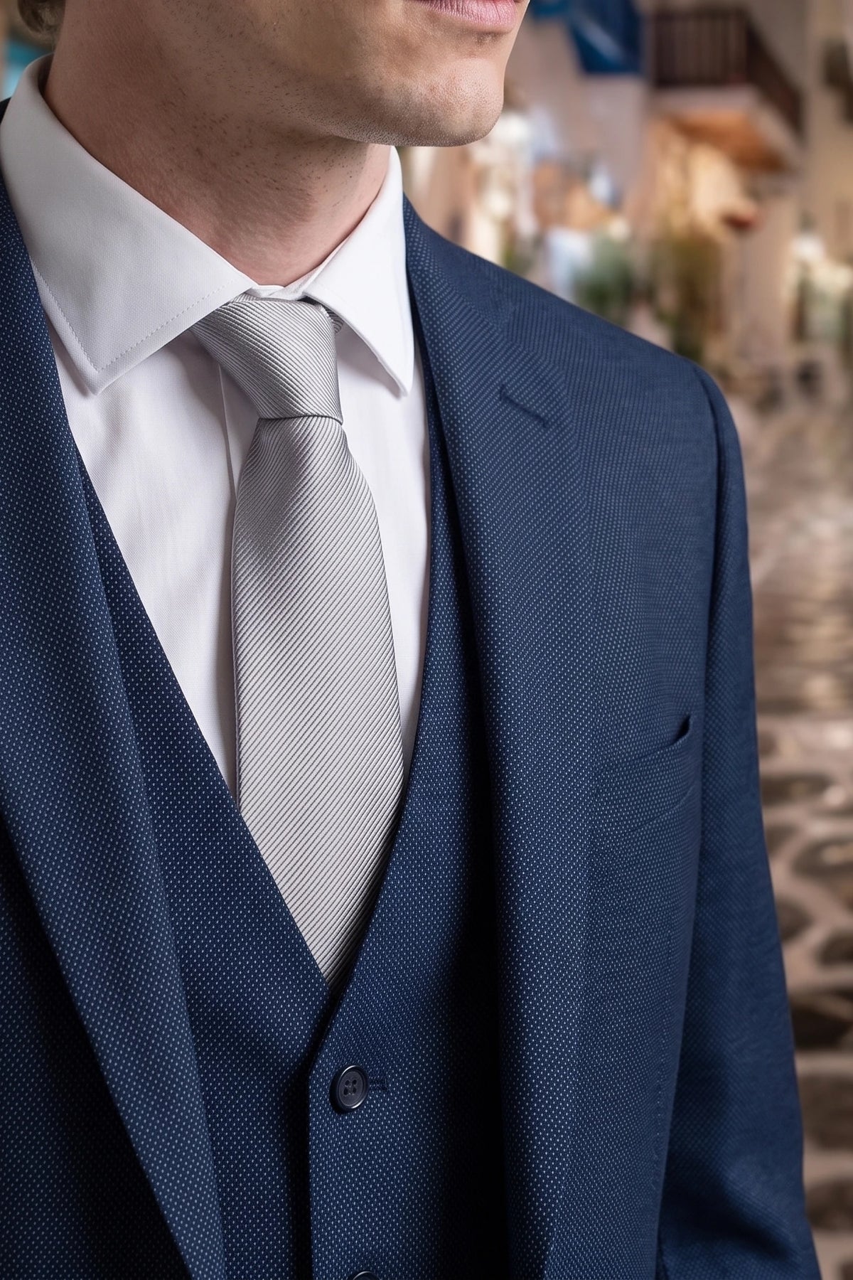 Corbata plateada delgada de 6 cm para hombre, color liso.