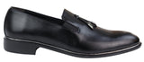 Zapatos sin cordones para hombre con borlas y detalles metálicos