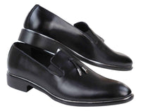 Zapatos sin cordones para hombre con borlas y detalles metálicos