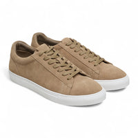 Zapatillas deportivas casuales de hombre con cordones, de ante gris piedra.