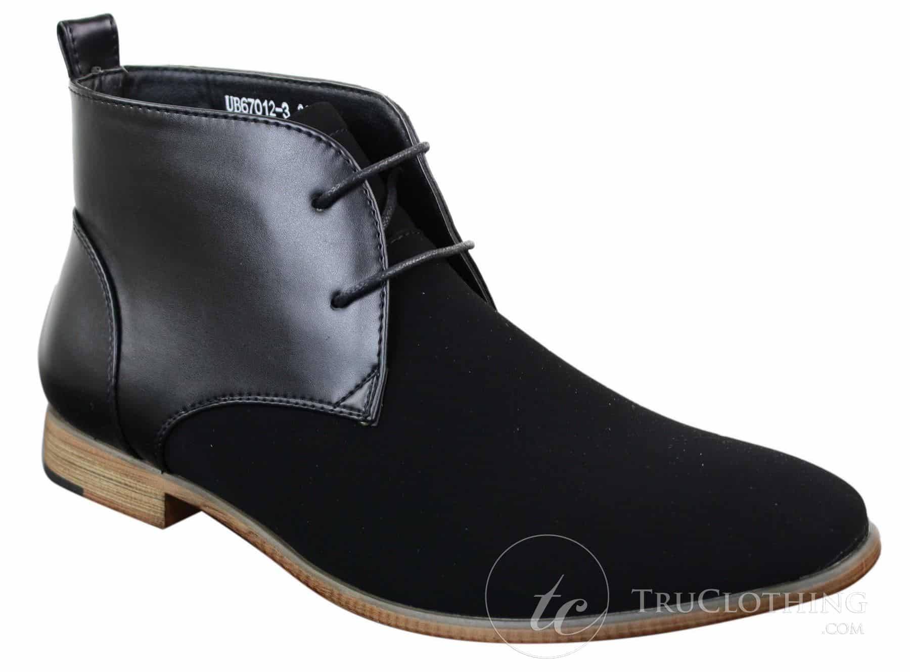 Botines Chelsea de ante negro con cordones para hombre, estilo casual elegante y formal.
