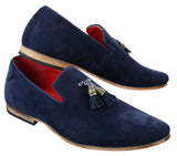 Mocasines de conducción para hombre de piel sintética de ante con borlas en color rojo, gris, azul, marrón y negro.