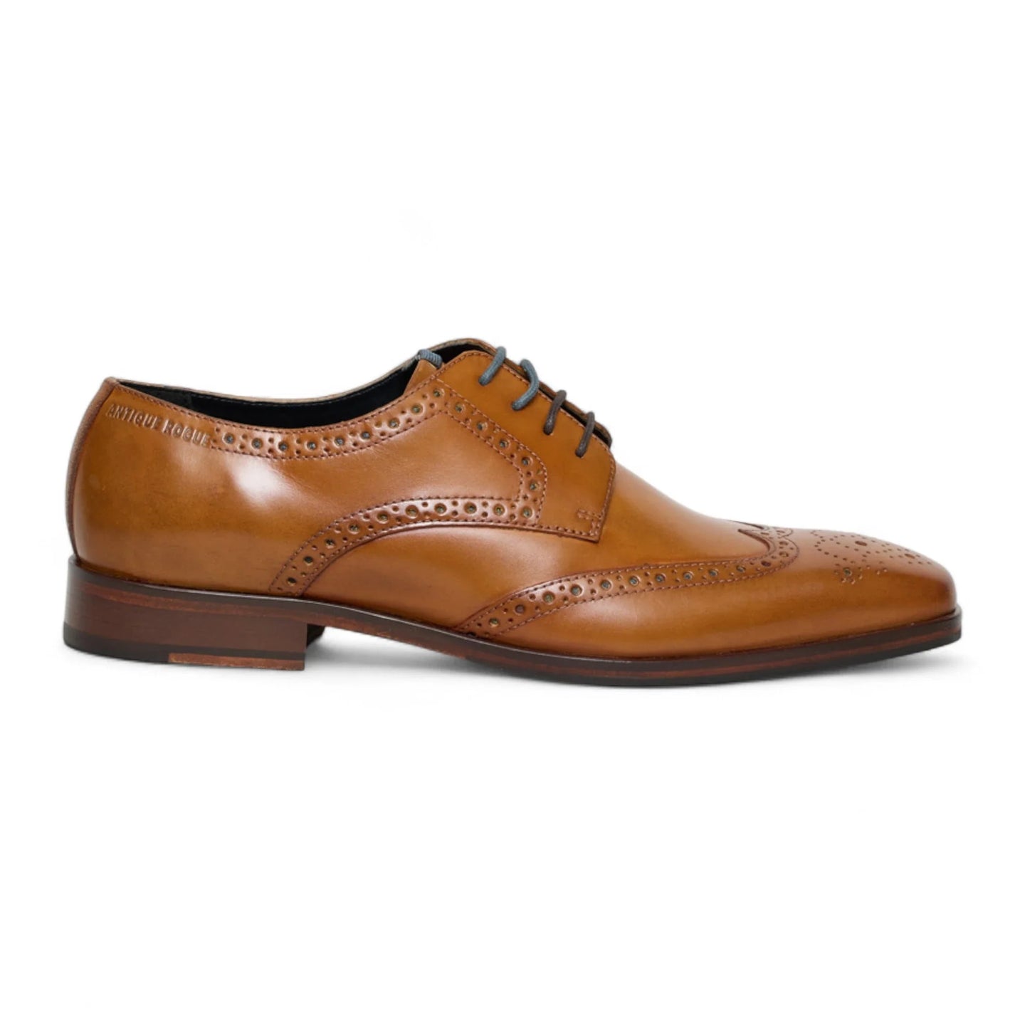 Zapatos brogue clásicos formales con cordones para hombre, de cuero marrón claro.