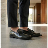 Mocasines sin cordones de alto brillo con borlas para hombre