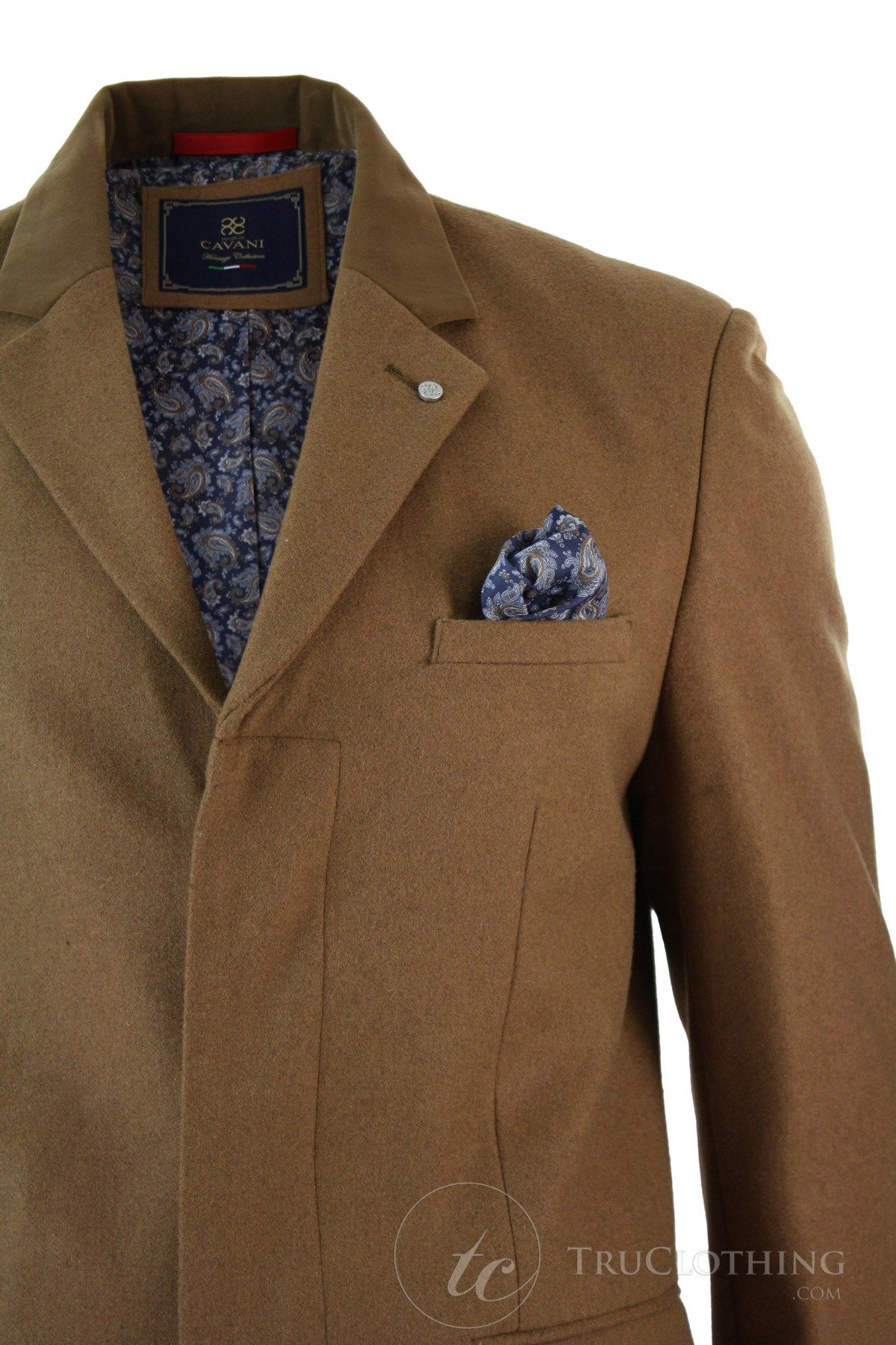 Abrigo de invierno para hombre, gabardina 3/4, espiga, largo, ribete de terciopelo, botones, color tostado.