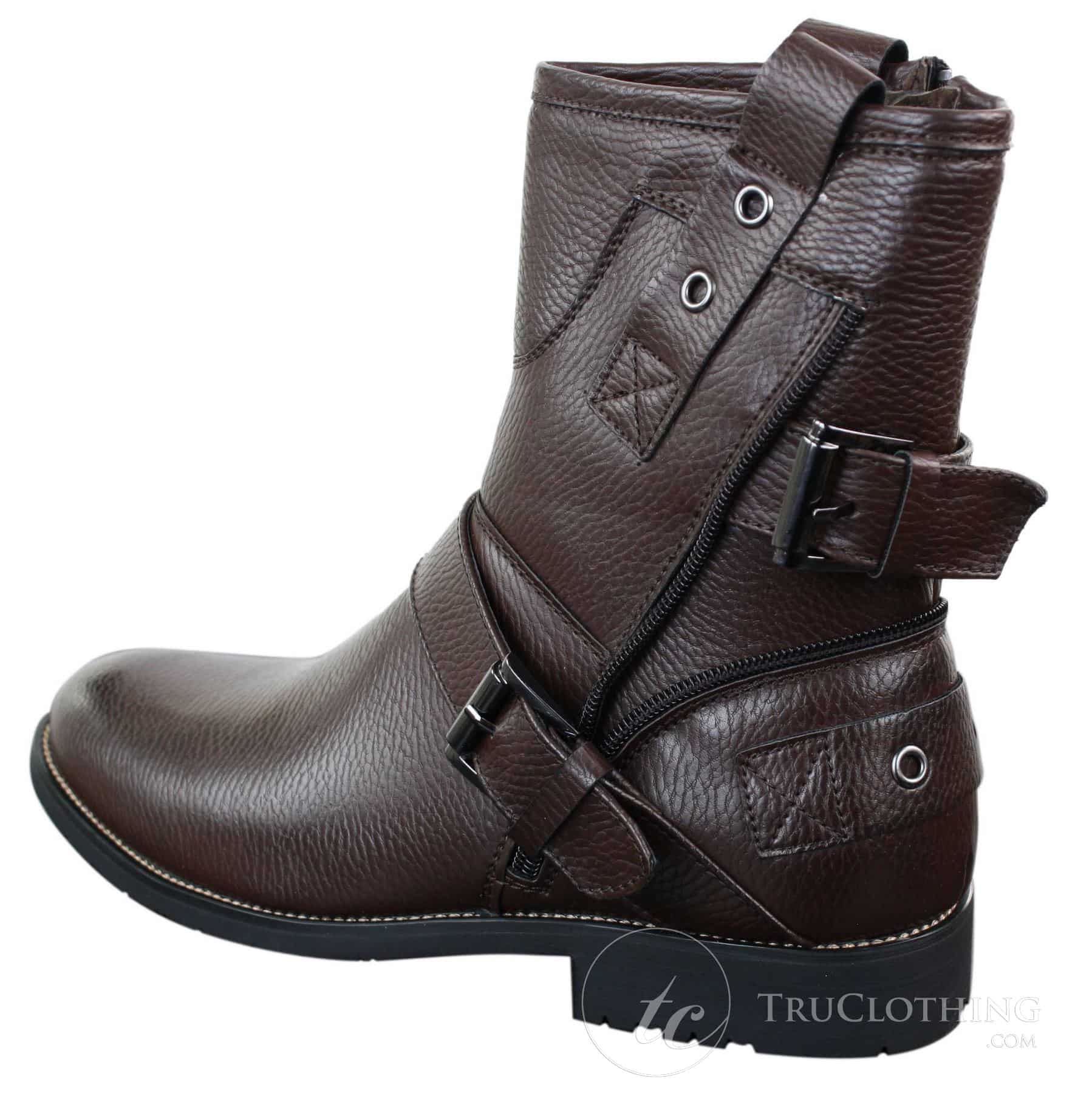 Botines de hombre estilo punk rock gótico emo con cremallera y hebilla de cuero marrón y negro.