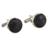 Set de regalo para hombre: pajarita negra, pañuelo de bolsillo y gemelos.