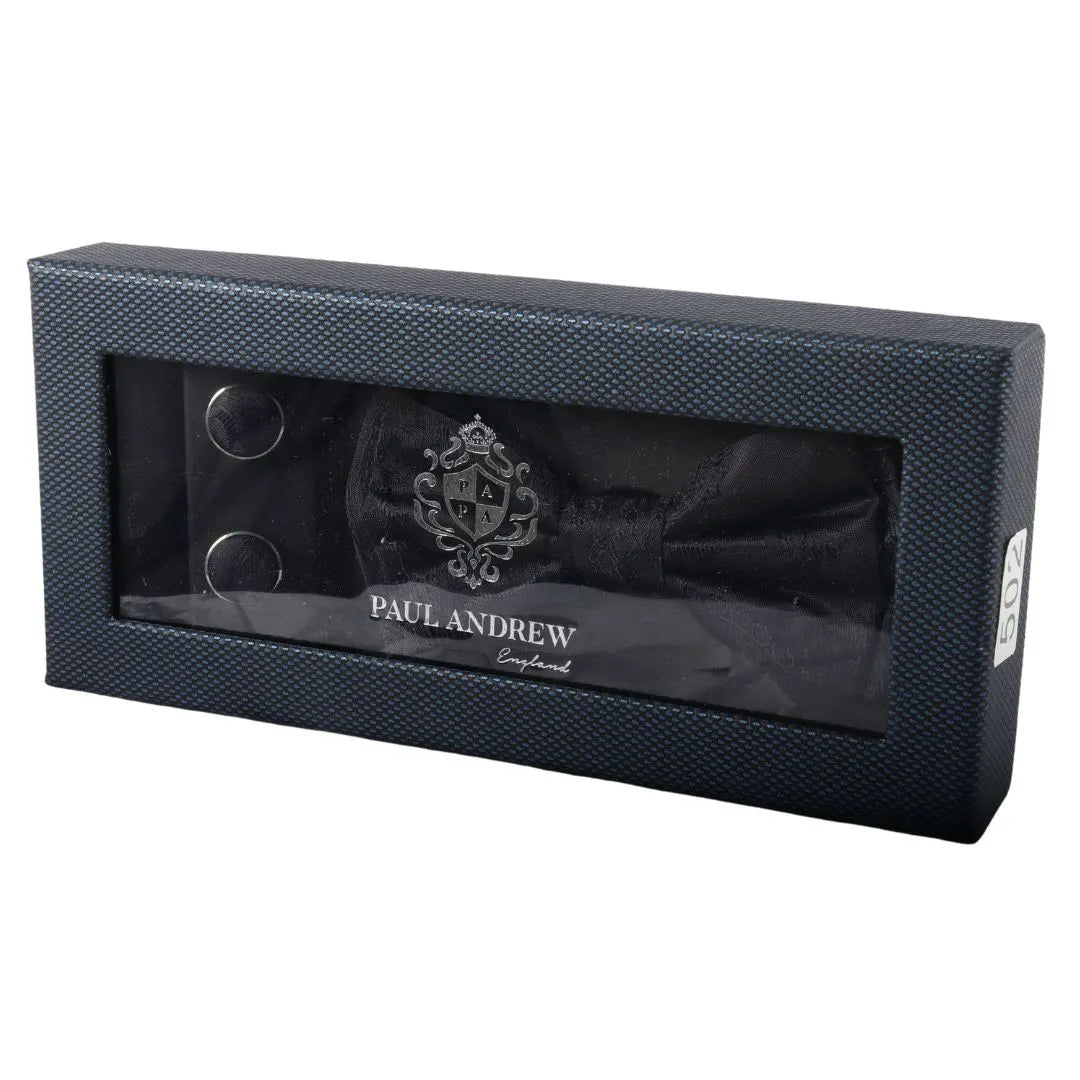 Set de regalo para hombre: pajarita negra, pañuelo de bolsillo y gemelos.