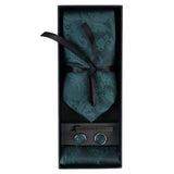 Conjunto de regalo de corbata verde con estampado paisley, pañuelo de bolsillo y gemelos de satén floral.