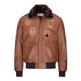 Chaqueta bomber de aviador para hombre con cuello de piel negro extraíble.