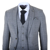Traje de tres piezas para hombre, gris, clásico a cuadros, corte ajustado.